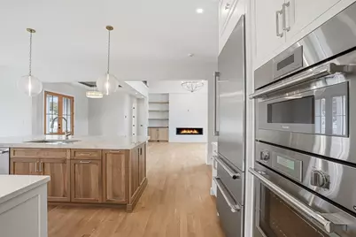 125 West Plain Street, Wayland, MA 01778 - Photo 4