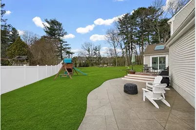 19 Audubon Dr, Walpole, MA 02081 - Photo 40