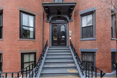 102 E Brookline #4, Boston, MA 02118 - Photo 16