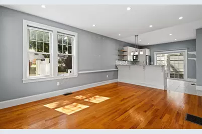 8 Loring Pl #8, Boston, MA 02136 - Photo 8