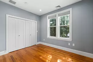 8 Loring Pl, Boston, MA 02136 - Photo 14