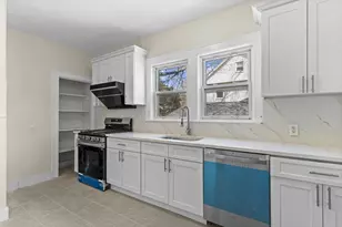 113 Elm Ave, Quincy, MA 02170 - Photo 6