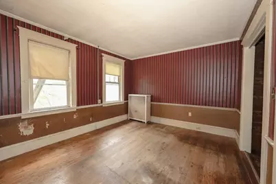 8 Crescent Hts, Fitchburg, MA 01420 - Photo 24