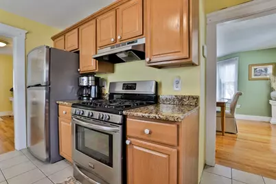 170 Warwick St, Lowell, MA 01851 - Photo 24