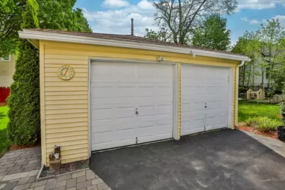 170 Warwick St, Lowell, MA 01851 - Photo 4