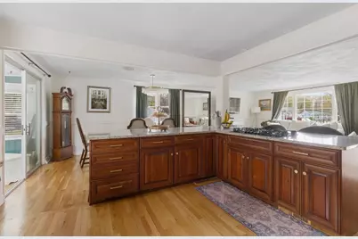 240 Grove St, Randolph, MA 02368 - Photo 10