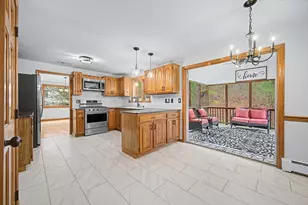 8 Thomas Dr, Franklin, MA 02038 - Photo 10