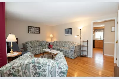 3 Christina Dr. #A, Peabody, MA 01960 - Photo 4