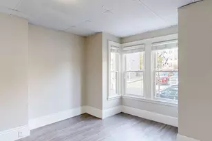 127 Eutaw St, Boston, MA 02128 - Photo 8