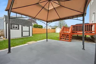 525 Anthony St, Fall River, MA 02721 - Photo 30