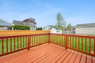 525 Anthony St, Fall River, MA 02721 - Photo 28