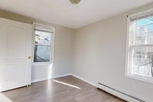329 Paris St, Boston, MA 02128 - Photo 14