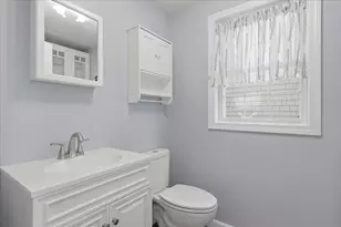 281 Mattakeesett St, Pembroke, MA 02359 - Photo 22