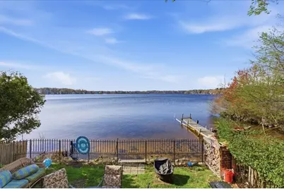 281 Mattakeesett St, Pembroke, MA 02359 - Photo 2