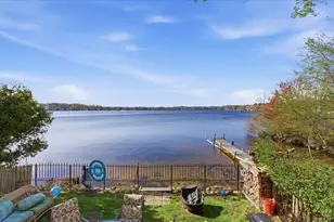 281 Mattakeesett St, Pembroke, MA 02359 - Photo 2
