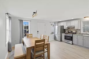 281 Mattakeesett St, Pembroke, MA 02359 - Photo 12