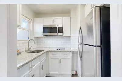 298-300 Meridian Street #300 - 7, Boston, MA 02128 - Photo 4