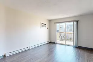 298-300 Meridian St, Boston, MA 02128 - Photo 8