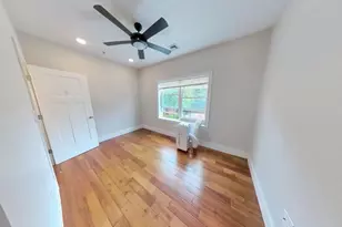 27 Caldwell St, Boston, MA 02129 - Photo 6
