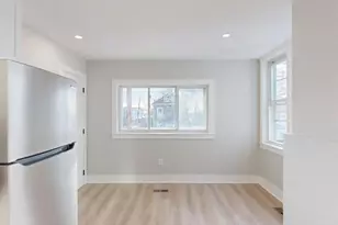 273 Maverick St, Boston, MA 02128 - Photo 8