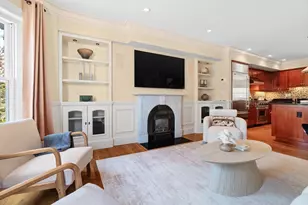28 Rutland Sq, Boston, MA 02118 - Photo 2