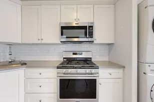 26 Chelsea St, Boston, MA 02128 - Photo 14