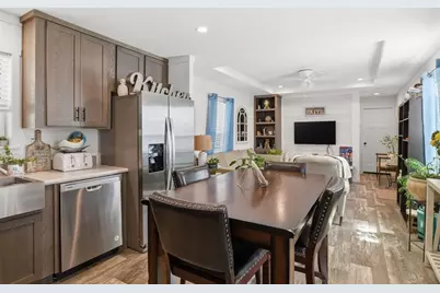 2B Forest Hills Dr, Palmer, MA 01069 - Photo 4