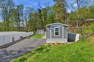 2B Forest Hills Dr, Palmer, MA 01069 - Photo 22