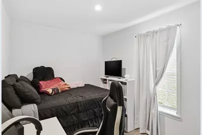 2B Forest Hills Dr, Palmer, MA 01069 - Photo 14
