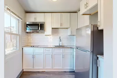 298-300 Meridian Street #298 - 5, Boston, MA 02128 - Photo 6
