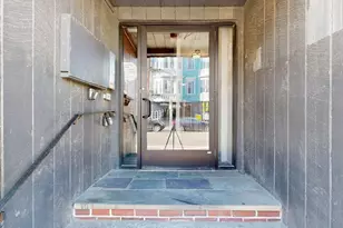 298-300 Meridian St, Boston, MA 02128 - Photo 12