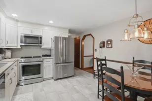 5 Brian Cir, Grafton, MA 01519 - Photo 10