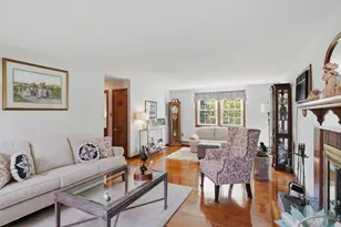 5 Brian Cir, Grafton, MA 01519 - Photo 4