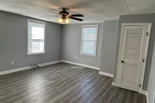 11 Davis St, Fall River, MA 02720 - Photo 4