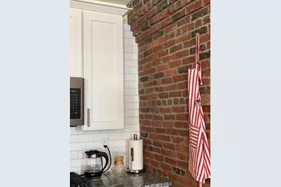 139 Border Street #2B, Boston, MA 02128 - Photo 6