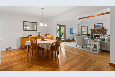 7 Haynes St, Walpole, MA 02081 - Photo 4