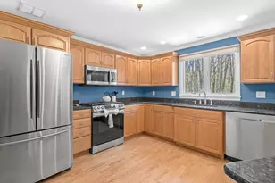 218 Rangeway Rd, Billerica, MA 01862 - Photo 6