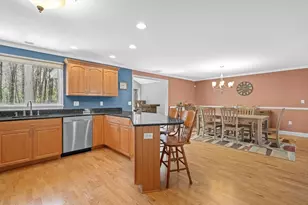218 Rangeway Rd, Billerica, MA 01862 - Photo 10