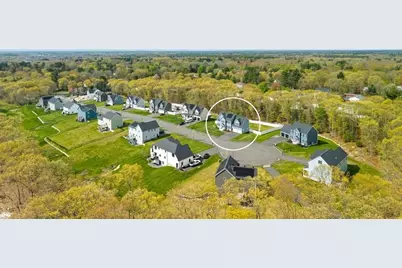 194 Cypress Dr, Brockton, MA 02301 - Photo 8