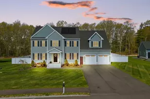 194 Cypress Dr, Brockton, MA 02301 - Photo 2