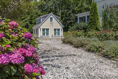 10 Bank St, Wellfleet, MA 02667 - Photo 36