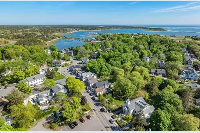 10 Bank St, Wellfleet, MA 02667 - Photo 42