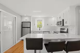 14 Lexington St, Franklin, MA 02038 - Photo 6