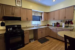 19 Denmark St, Worcester, MA 01606 - Photo 22