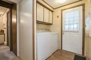3 John Dr, West Springfield, MA 01089 - Photo 28