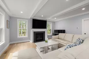 55 Oakdale Ave, Weston, MA 02493 - Photo 10