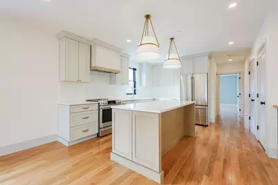 68 Rowe St #U:3, Boston, MA 02131 - Photo 2