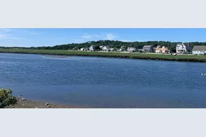 8 Emerson St (Winter Rental) #8, Scituate, MA 02066 - Photo 4