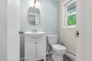 68 Birch St, Peabody, MA 01960 - Photo 30
