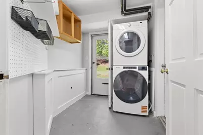 68 Birch St, Peabody, MA 01960 - Photo 32